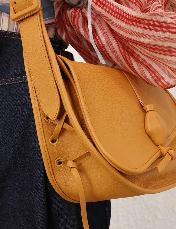 Archer Crossbody Mustard online Archer Crossbody Mustard online